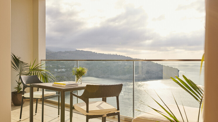 Premium Mediterranean Sea View